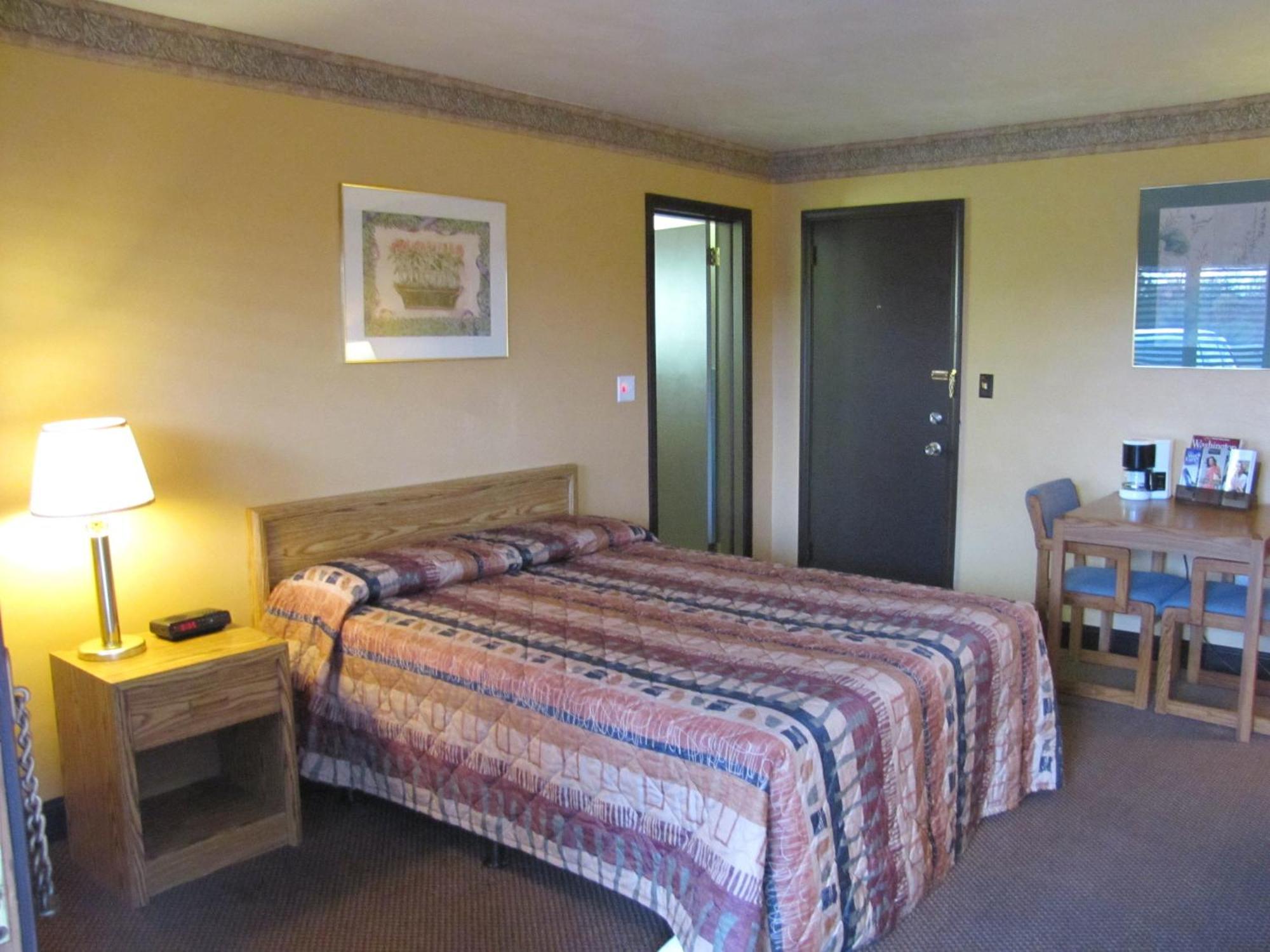 Colonial Inn Mercer-Grove City Dış mekan fotoğraf